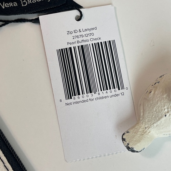 Vera Bradley Zip ID & Lanyard New With Tag 🏷️ - Picture 2 of 5